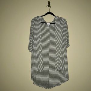 LuLaRoe Lindsay Kimono